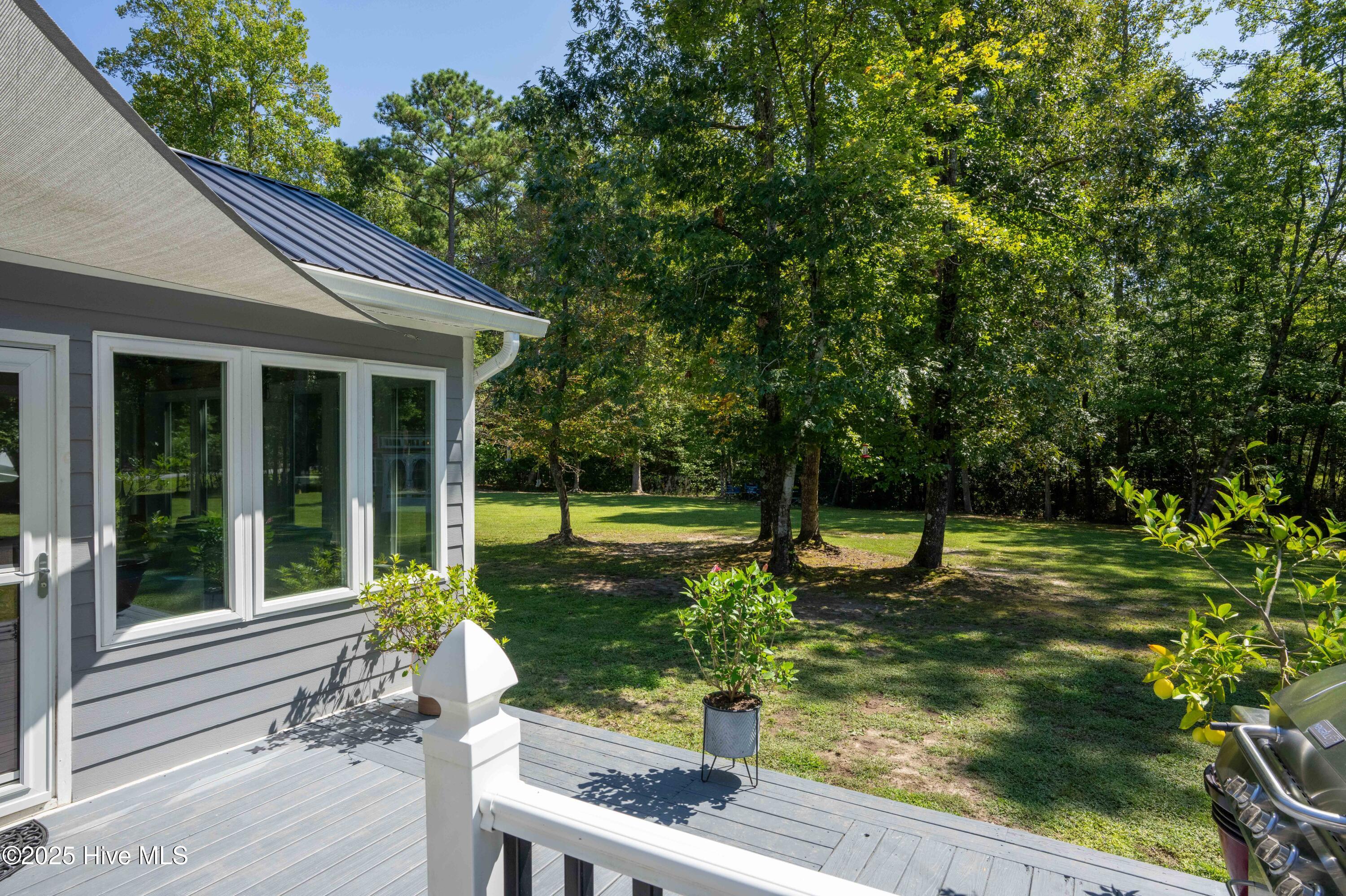 102 Ridgewood Trail New Bern, NC 28560 - Photo 37 of 66 102 Ridgewood - Exterior - Edited_1-2