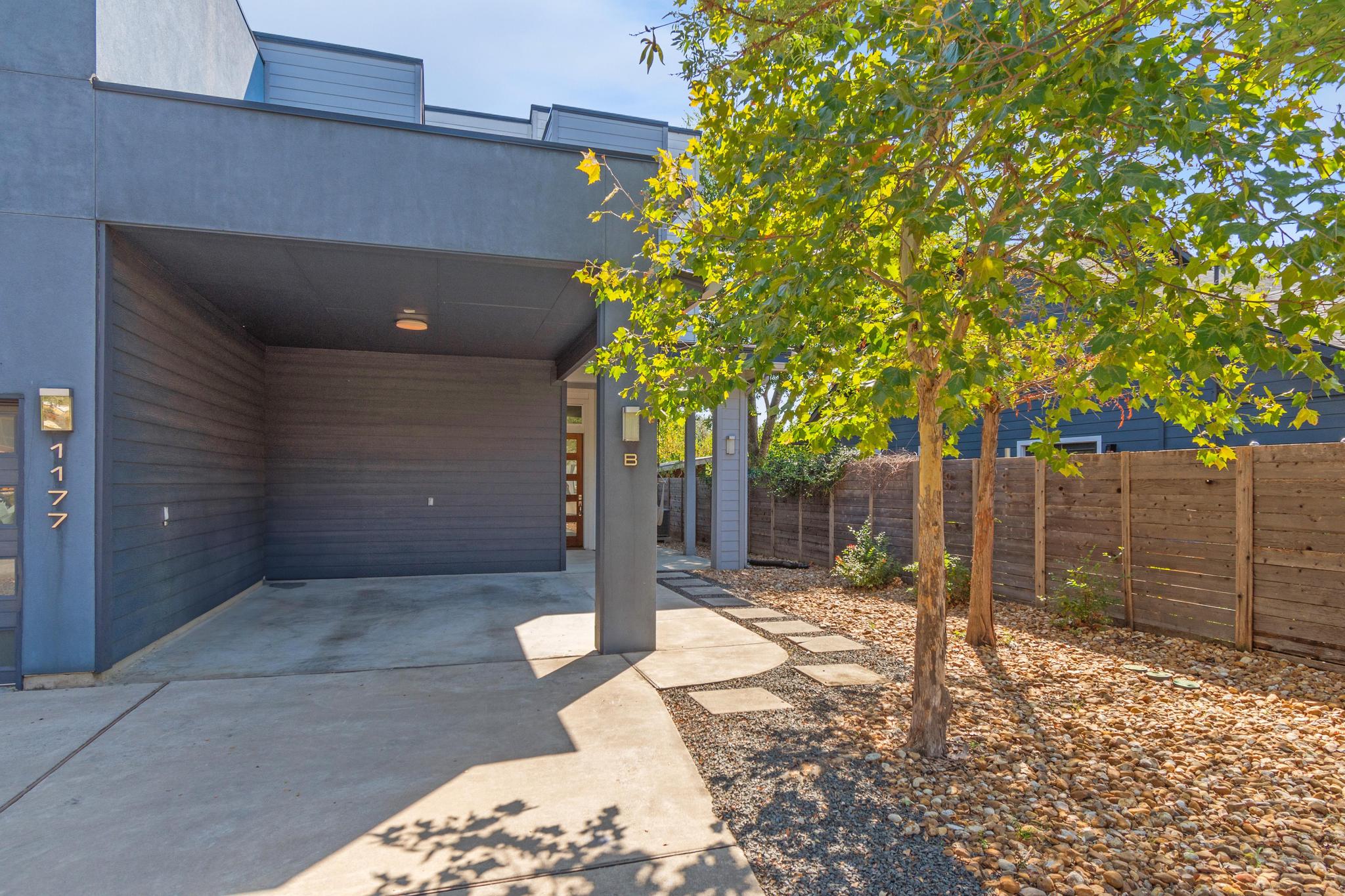 1177 Pandora Street, Unit B Austin, TX 78702 - Photo 28 of 30