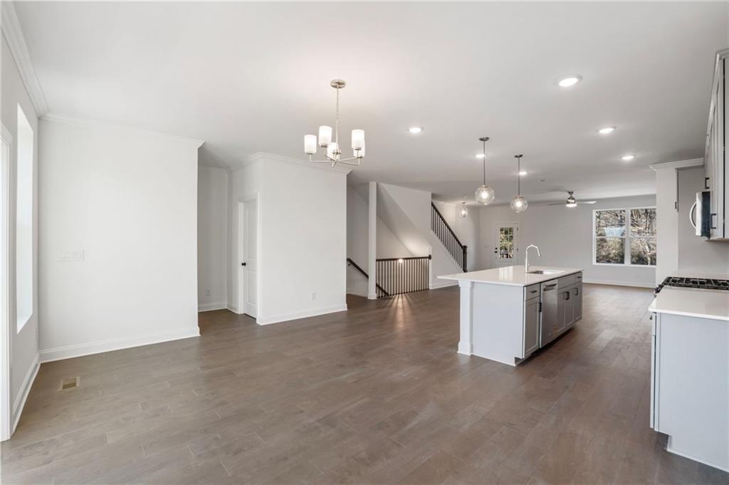 634 Oakleaf Grove Lane Suwanee, GA 30024 - Photo 14 of 41