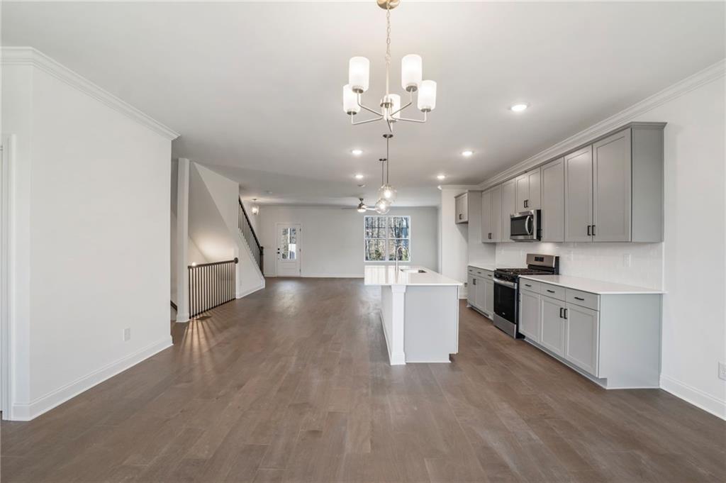 634 Oakleaf Grove Lane Suwanee, GA 30024 - Photo 15 of 41