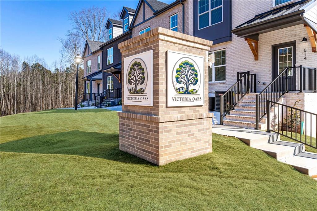 634 Oakleaf Grove Lane Suwanee, GA 30024 - Photo 3 of 41