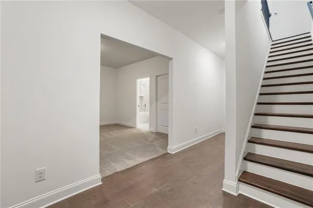 $599,900 | 634 Oakleaf Grove Lane, Suwanee, GA 30024