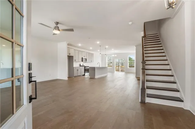 $599,900 | 634 Oakleaf Grove Lane, Suwanee, GA 30024