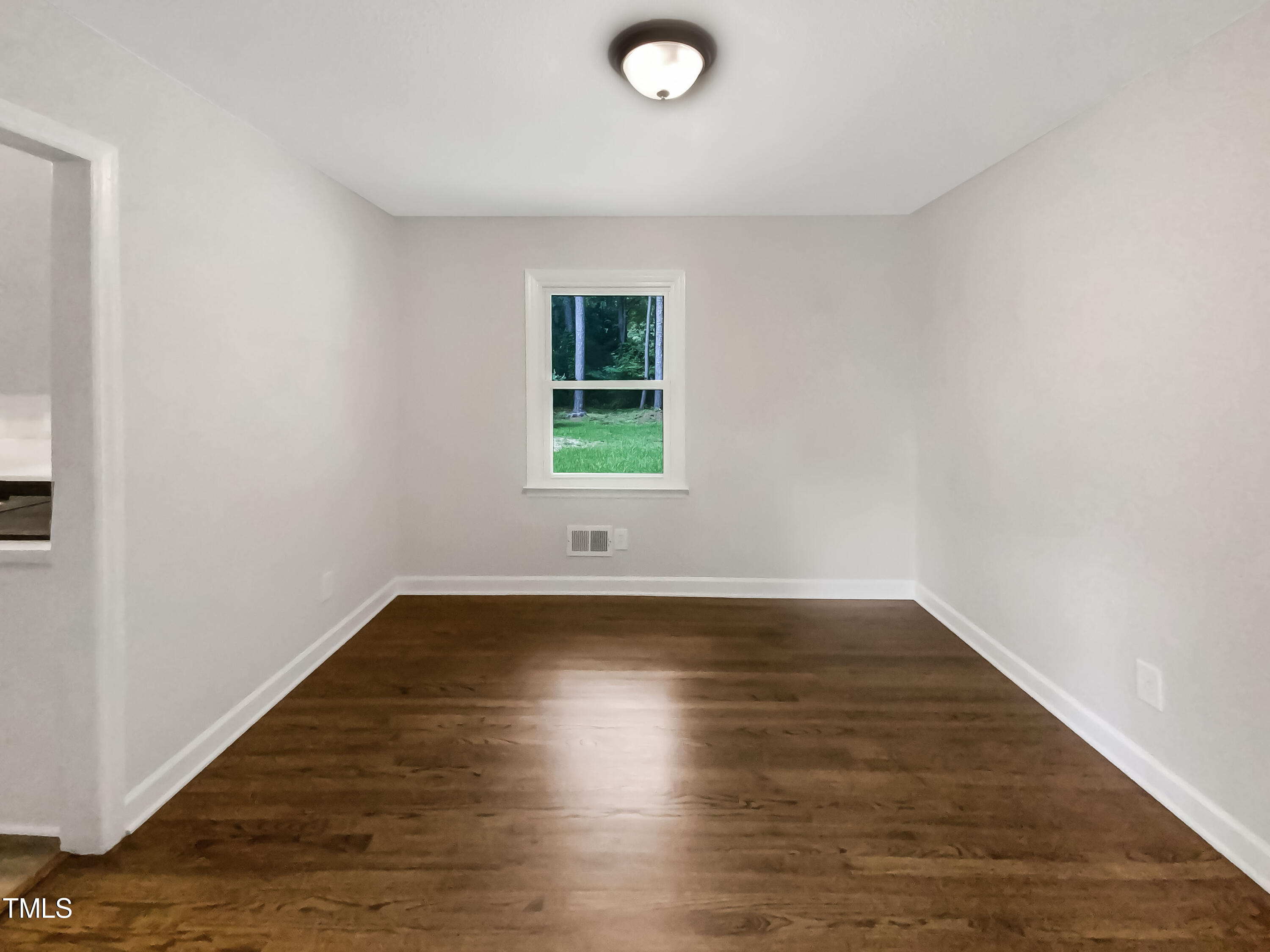 528 Pine Avenue Raleigh, NC 27603 - Photo 7 of 32 listing_6
