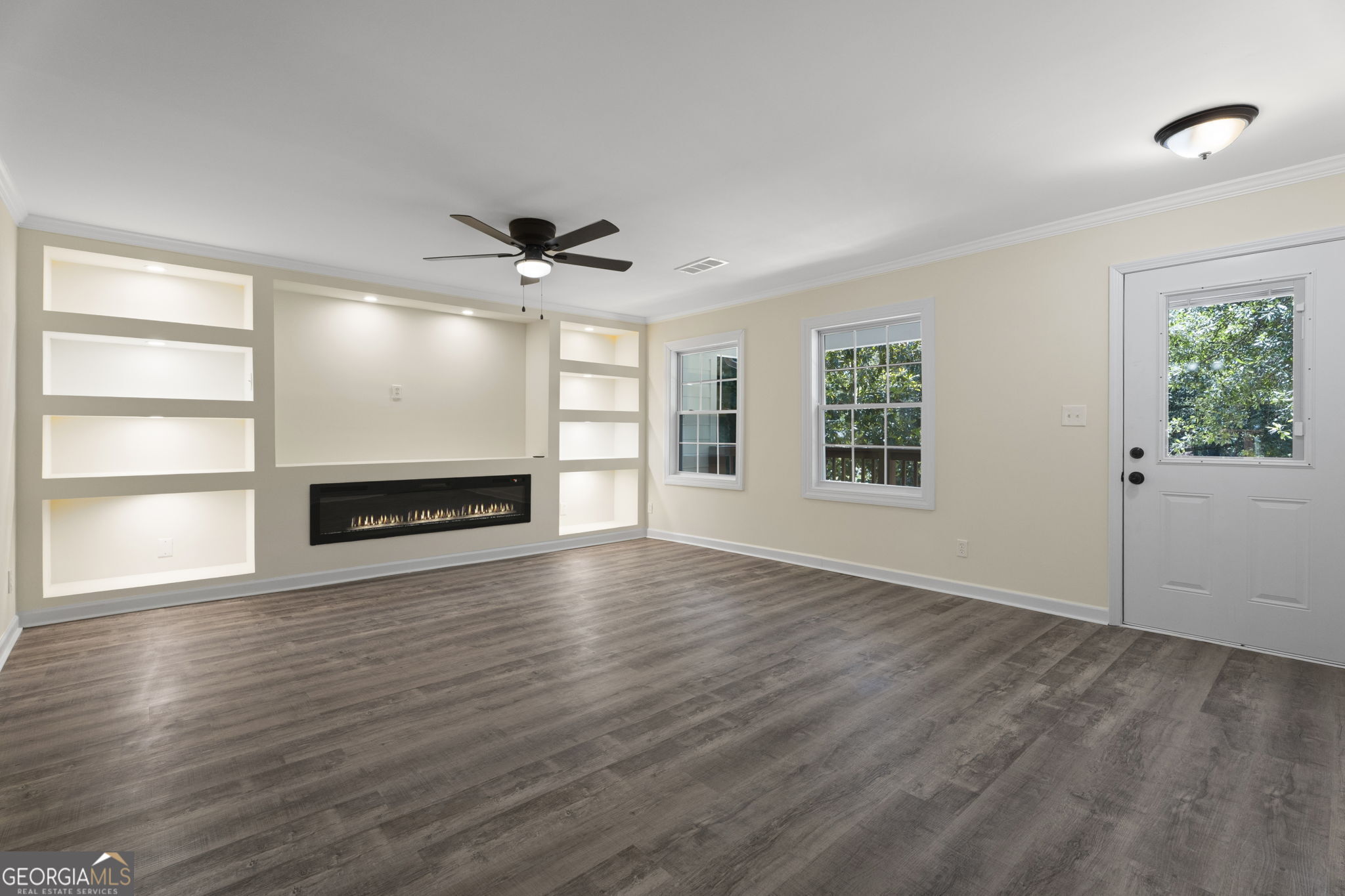 919 Tyrone Road Tyrone, GA 30290 - Photo 7 of 45