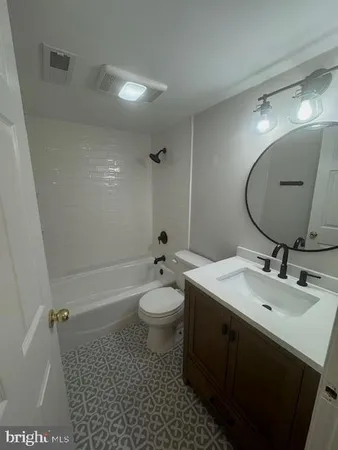 $2,600 | 704 Candle Ridge Court, Fredericksburg, VA 22407