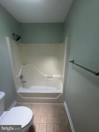 $2,600 | 704 Candle Ridge Court, Fredericksburg, VA 22407