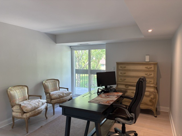 1621 Mission Hills Road, Unit N201 Northbrook, IL 60062 - Photo 17 of 28