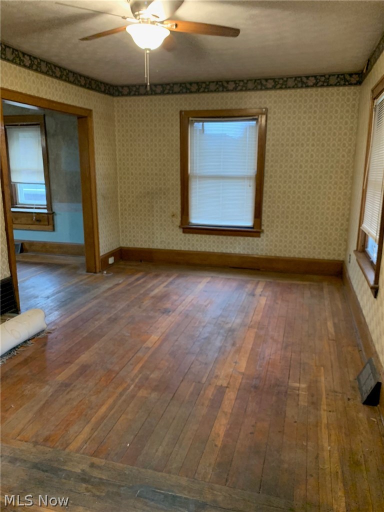 492 East Wilbeth Road Akron, OH 44301 - Photo 6 of 12 Gallery Image 6