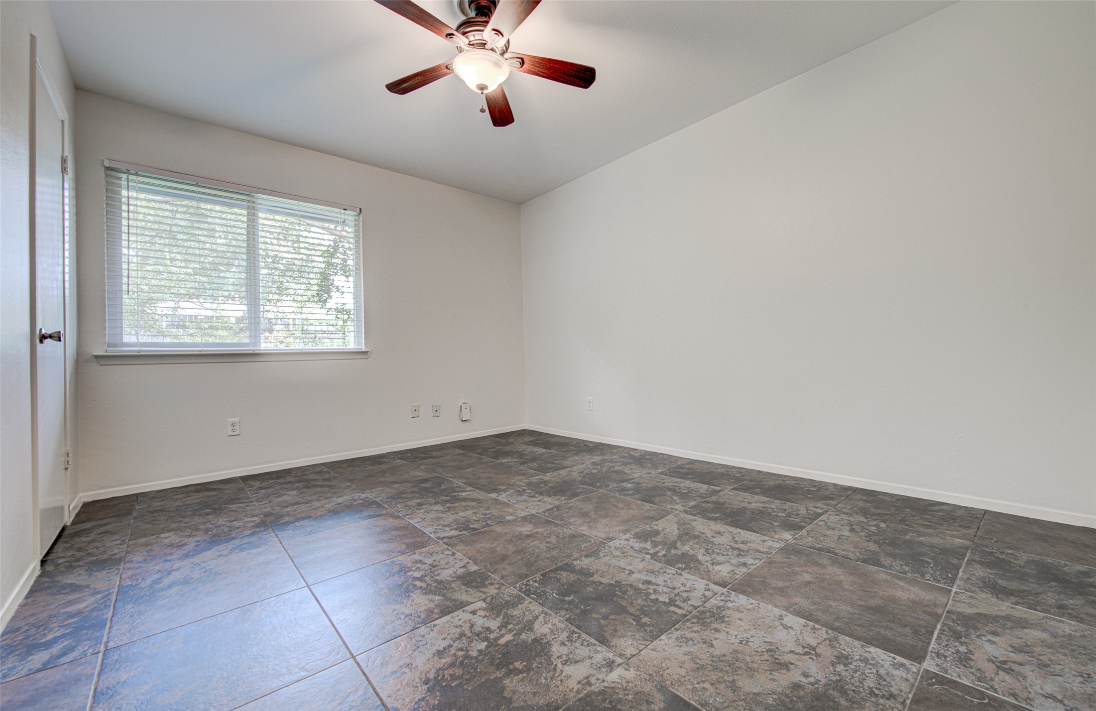 1403 Click Cove, Unit A Austin, TX 78758 - Photo 12 of 16