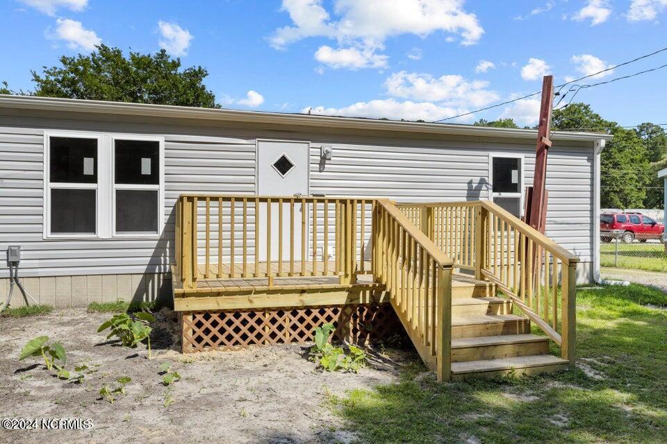 308 Queens Road Hubert, NC 28539 - Photo 10 of 41