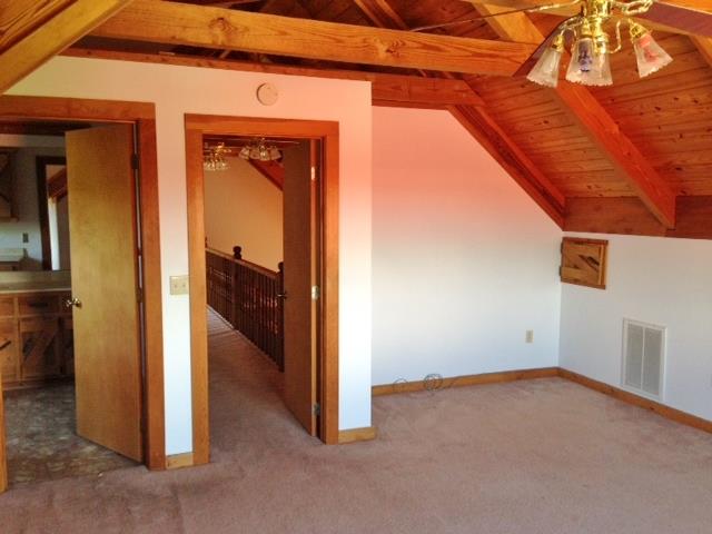 3545 3 Island Road Walling, TN 38587 - Photo 18 of 26 Master bedroom with full bath and walk in closet.