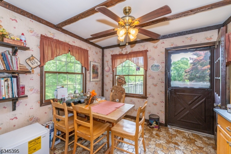 992 Stillwater Road Newton, NJ 07860 - Photo 10 of 31