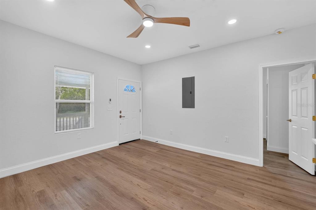 255 Riberia Street St. Augustine, FL 32084 - Photo 10 of 39