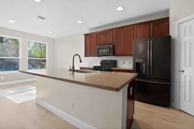 $1,950 | 126 Silver Penny Drive, Conroe, TX 77384