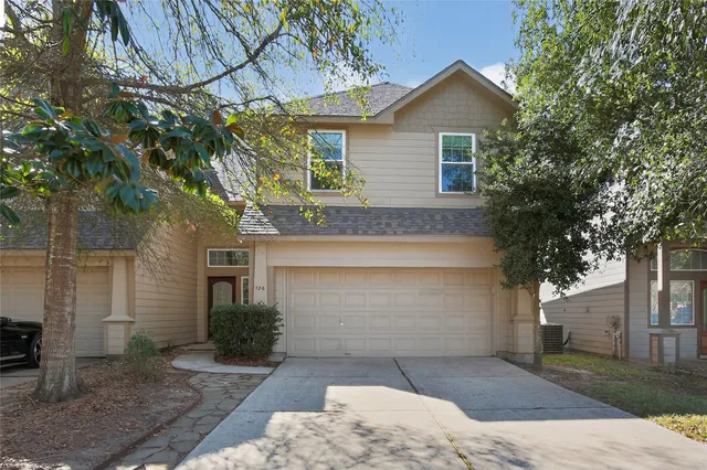 $1,950 | 126 Silver Penny Drive, Conroe, TX 77384