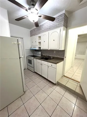 $1,500 | 1730 Washington Street, Hollywood, FL 33020