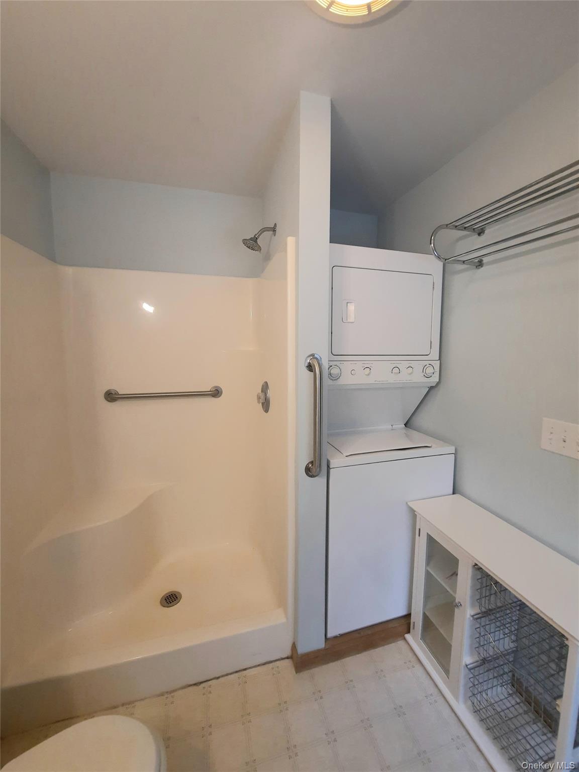 339 Kirbytown Road Middletown, NY 10940 - Photo 44 of 44 a bathroom with a shower and a toilet