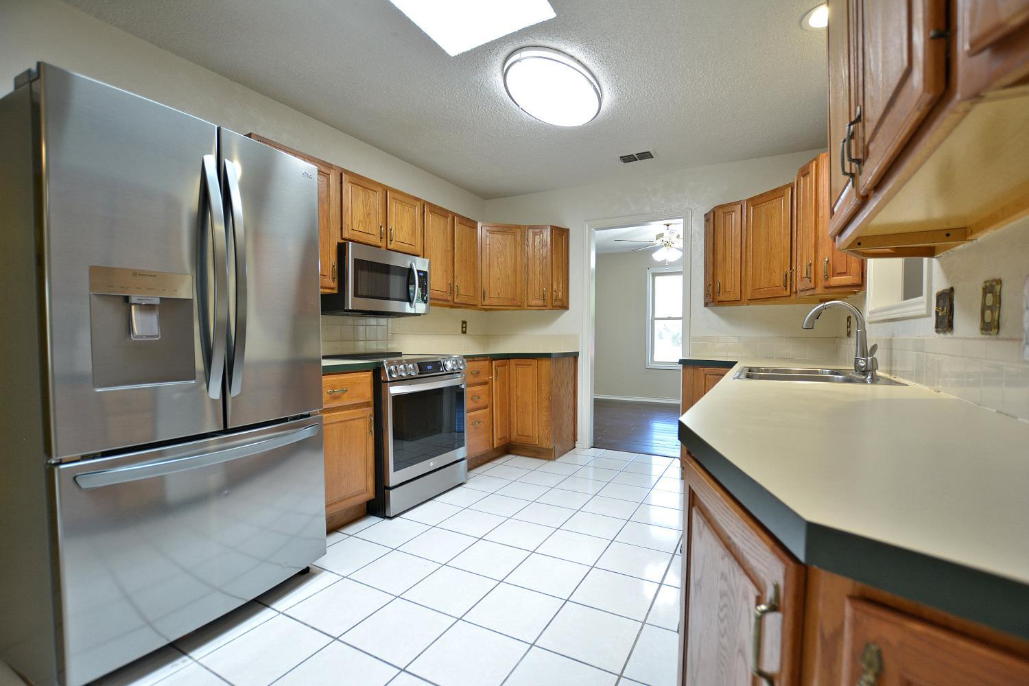 5603 80th Street Lubbock, TX 79424 - Photo 13 of 32 Photo 13