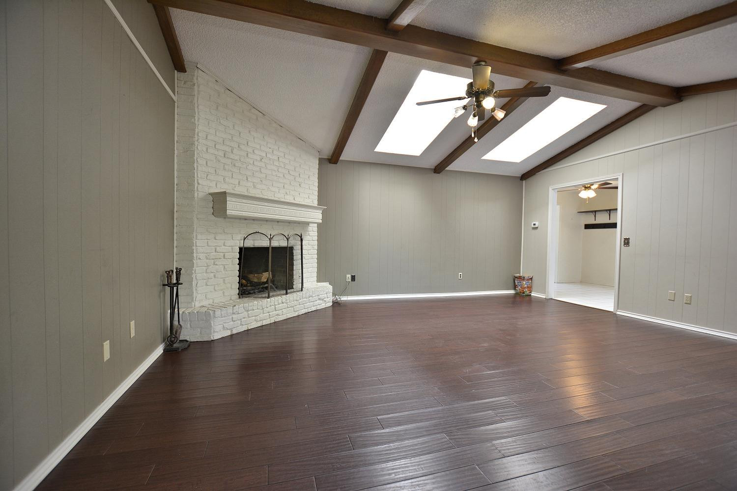 5603 80th Street Lubbock, TX 79424 - Photo 8 of 32 Photo 8