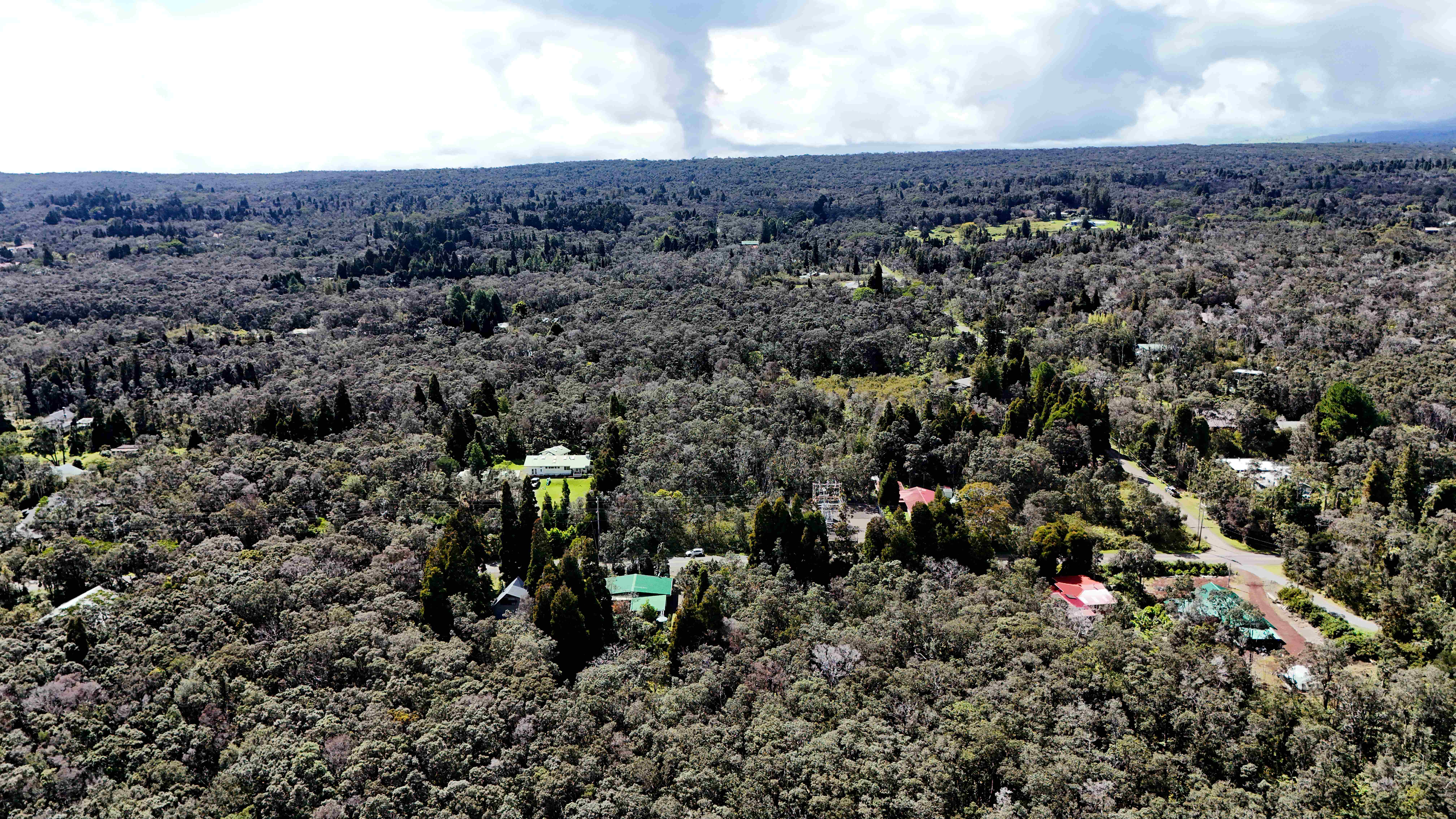 14 E Wright Road Volcano, HI 96785 - Photo 13 of 17 a view of a city