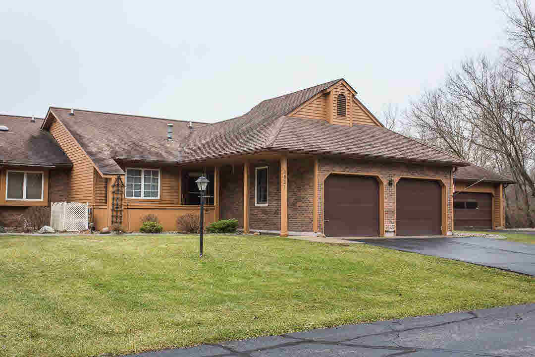 2021 Rendall Drive Jackson, MI 49201 - Photo 1 of 31