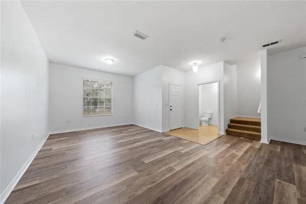 $2,350 | 1704 Buckeye Falls Way, Orlando, FL 32824