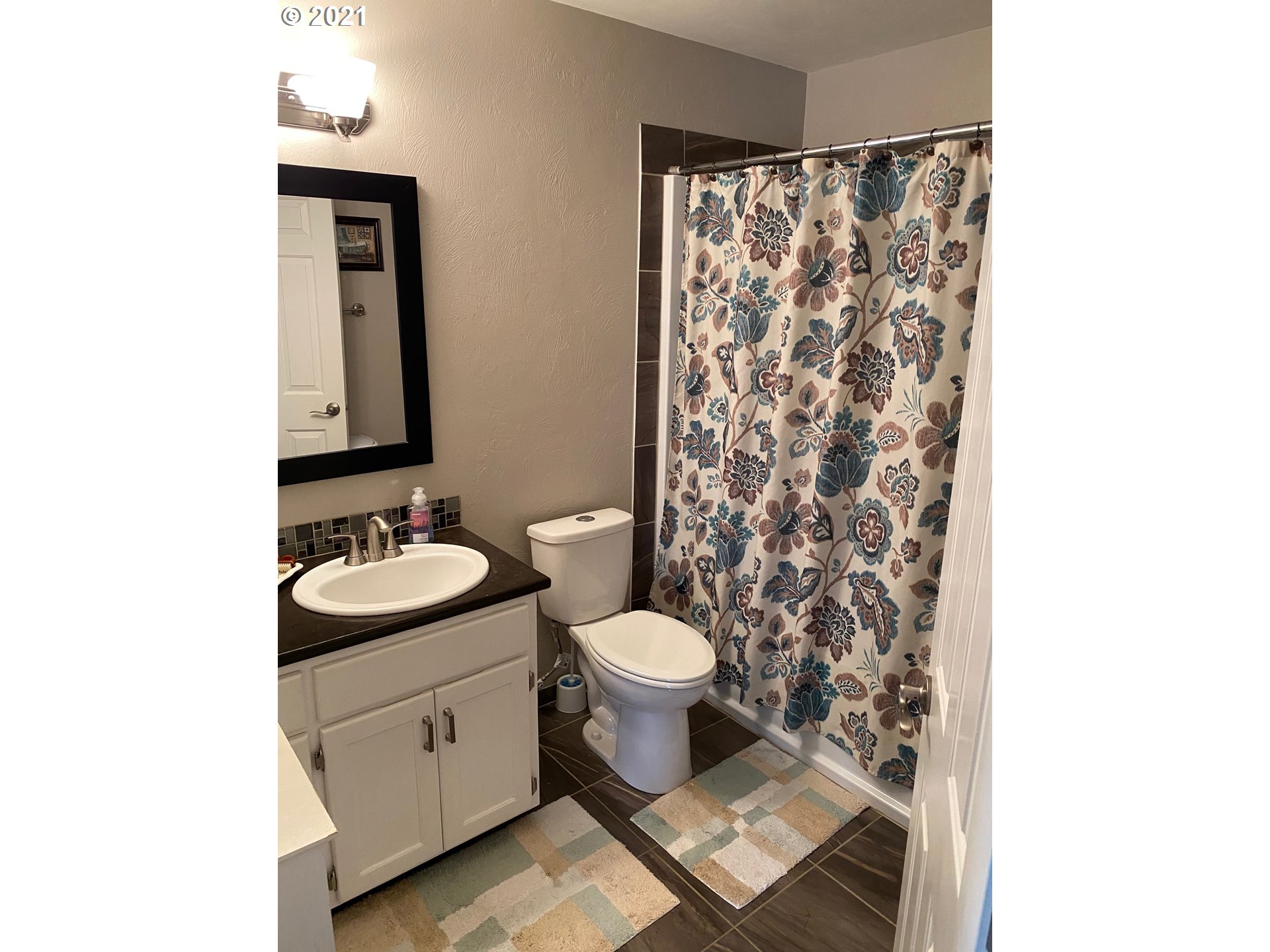 2920 Brett Loop Eugene, OR 97404 - Photo 11 of 17 Gallery Image 11