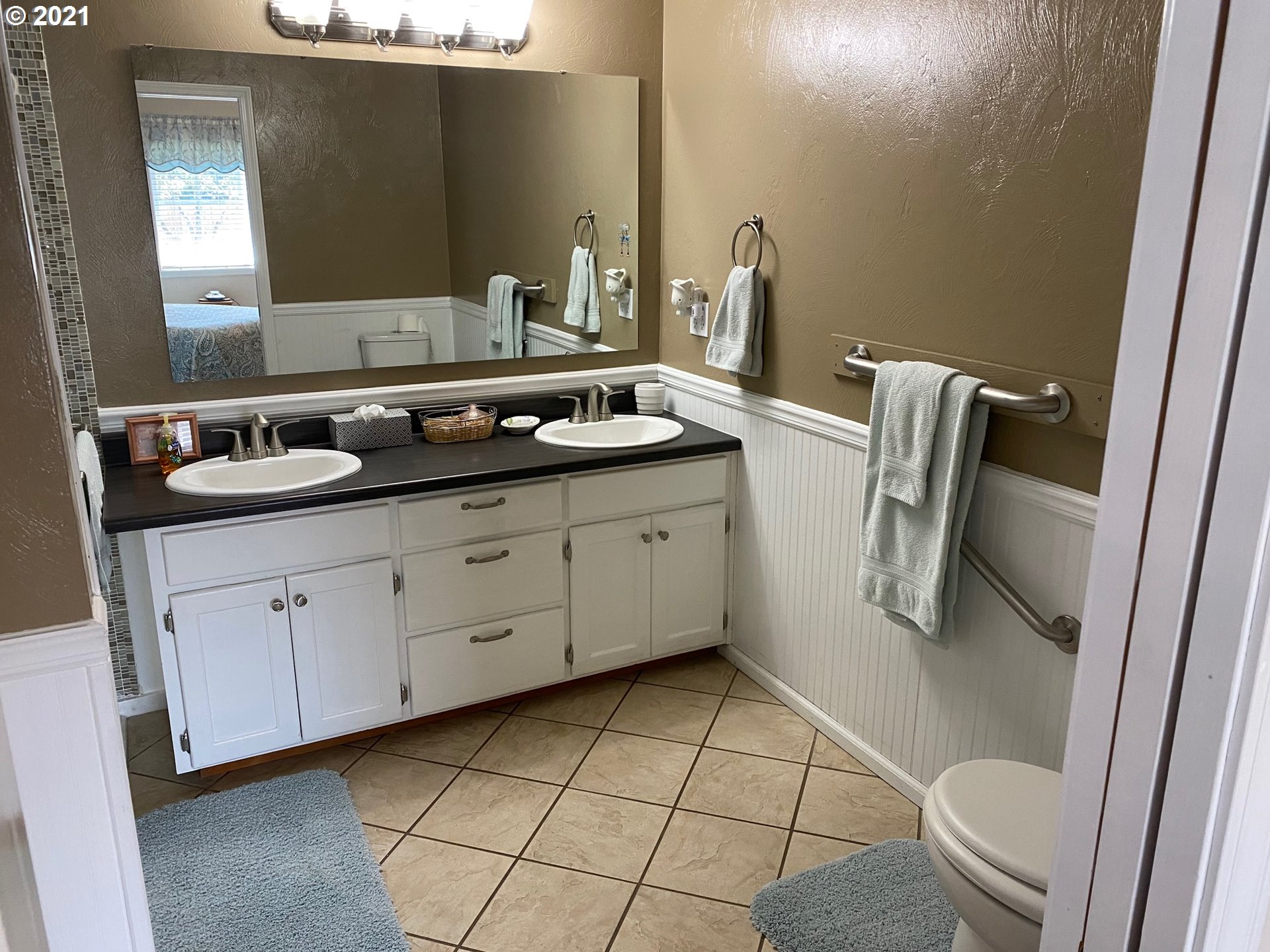 2920 Brett Loop Eugene, OR 97404 - Photo 14 of 17 Gallery Image 14