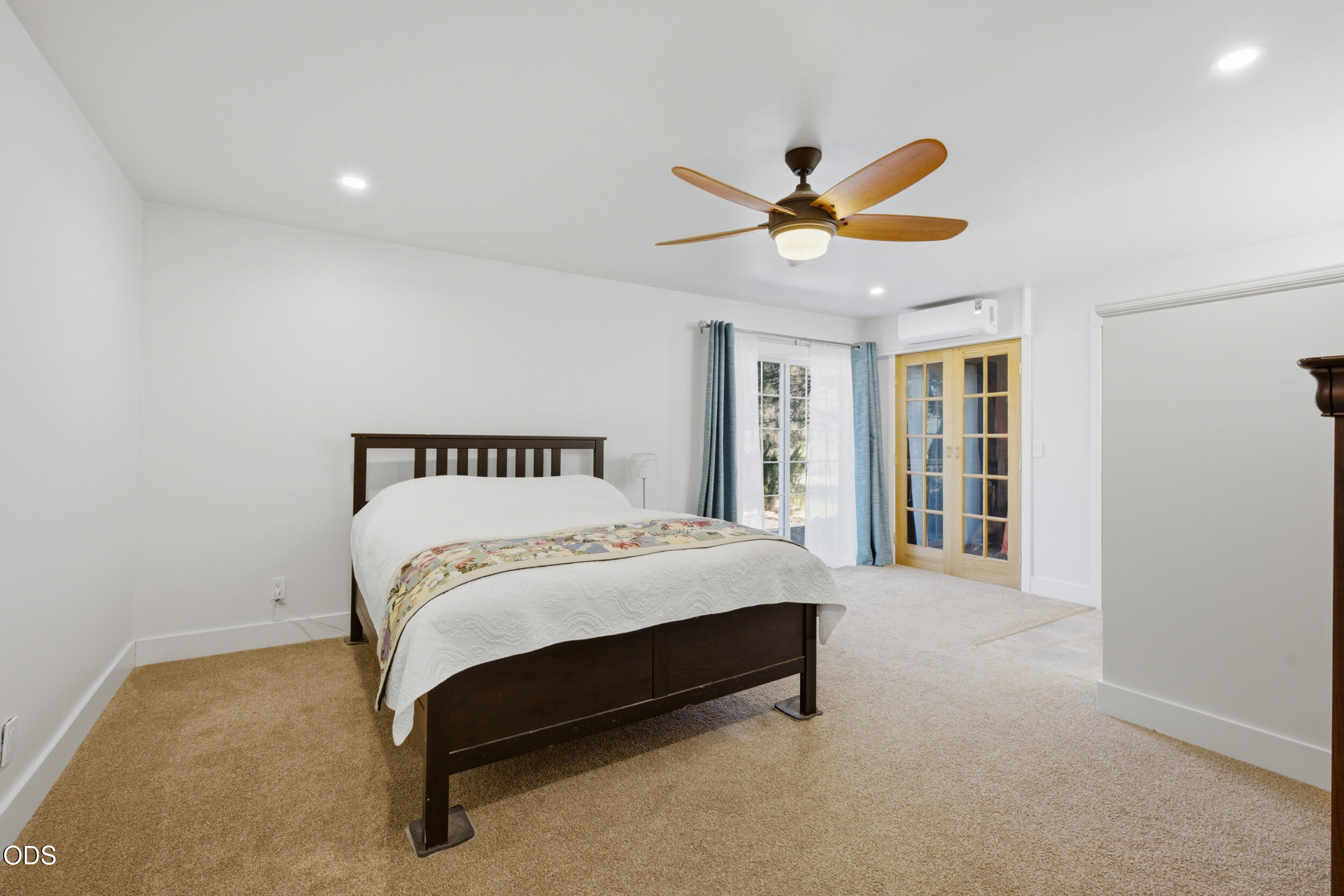 54440 Huntington Road Bend, OR 97707 - Photo 17 of 38