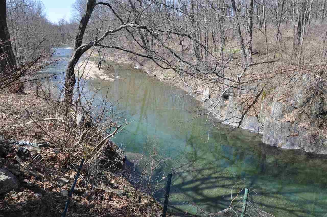 212 Thrall Road Poultney, VT 05764 - Photo 8 of 32