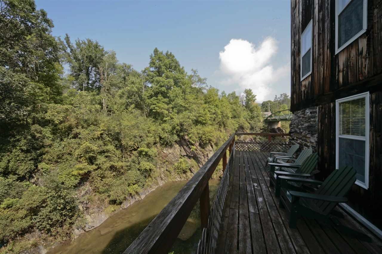 212 Thrall Road Poultney, VT 05764 - Photo 9 of 32