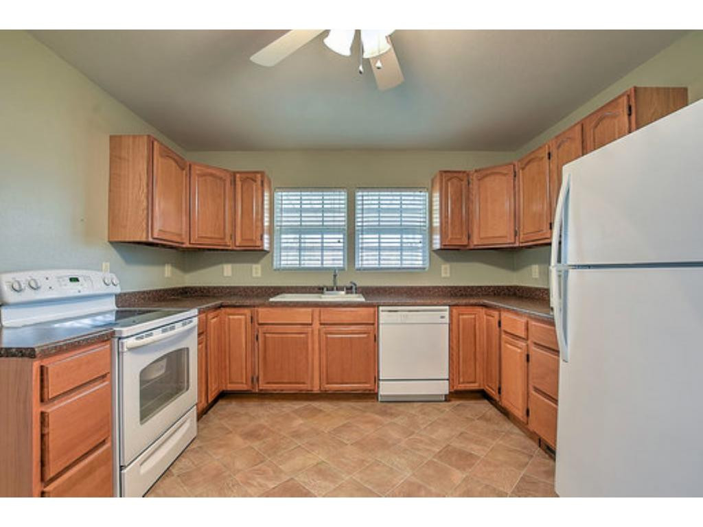 758 Whispering Road Greeneville, TN 37743 - Photo 8 of 20 Photo 10