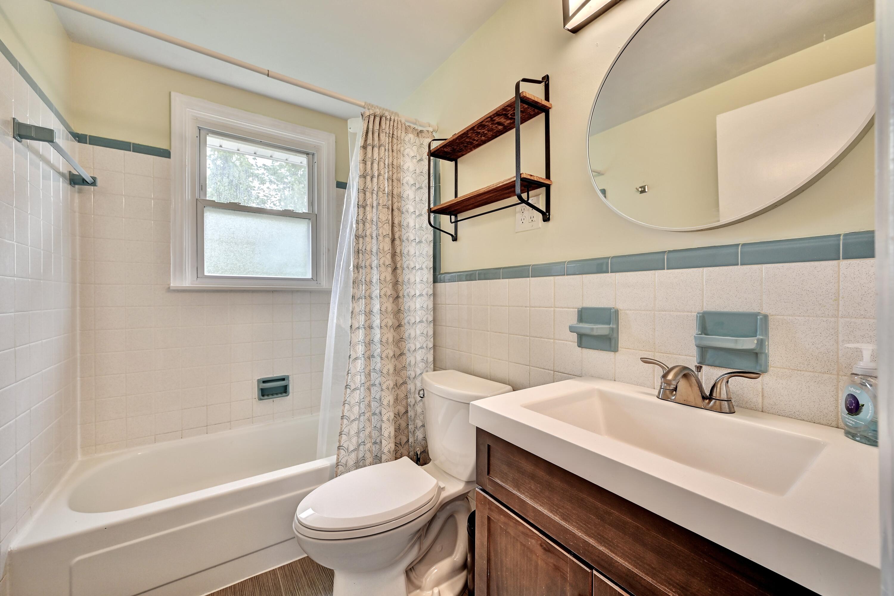 3131 Riggs Avenue Erlanger, KY 41018 - Photo 19 of 25 2nd Floor - Full Bath