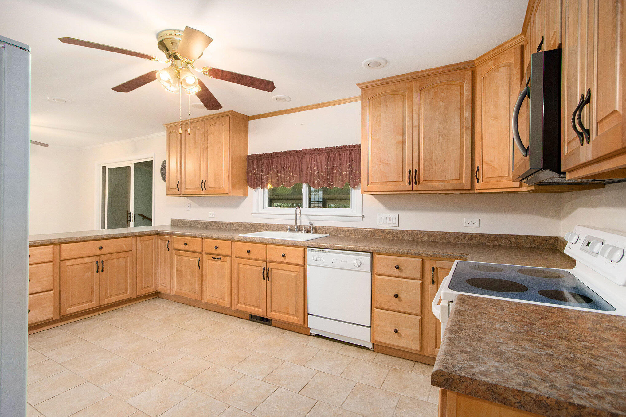 452 Long Lake Road Colon, MI 49040 - Photo 15 of 37 015_452longlake_27_287