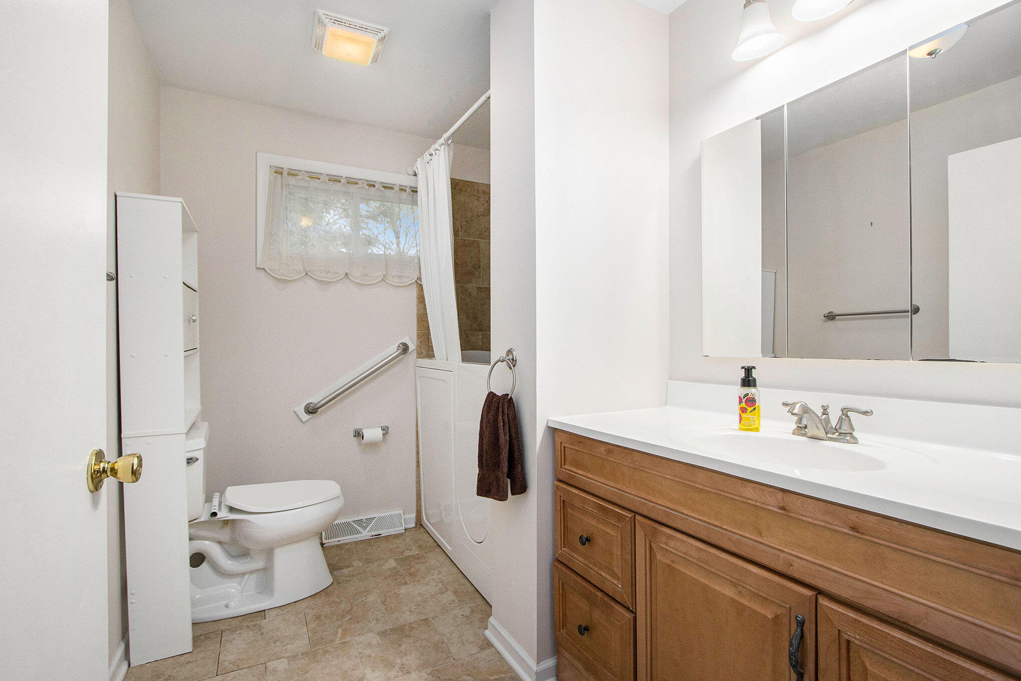 452 Long Lake Road Colon, MI 49040 - Photo 21 of 37 021_452longlake_11_676