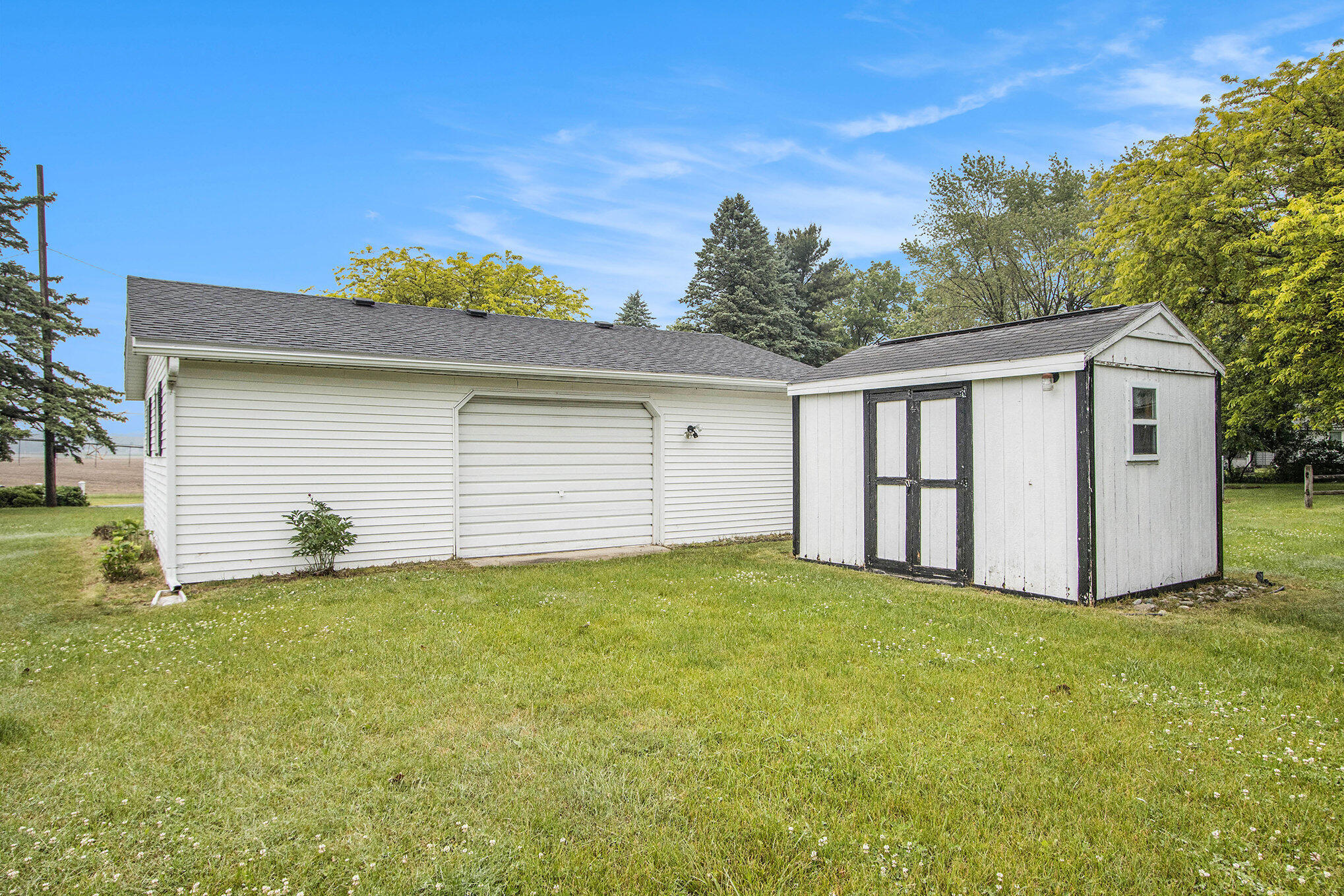 452 Long Lake Road Colon, MI 49040 - Photo 30 of 37 030_452longlake_58_606