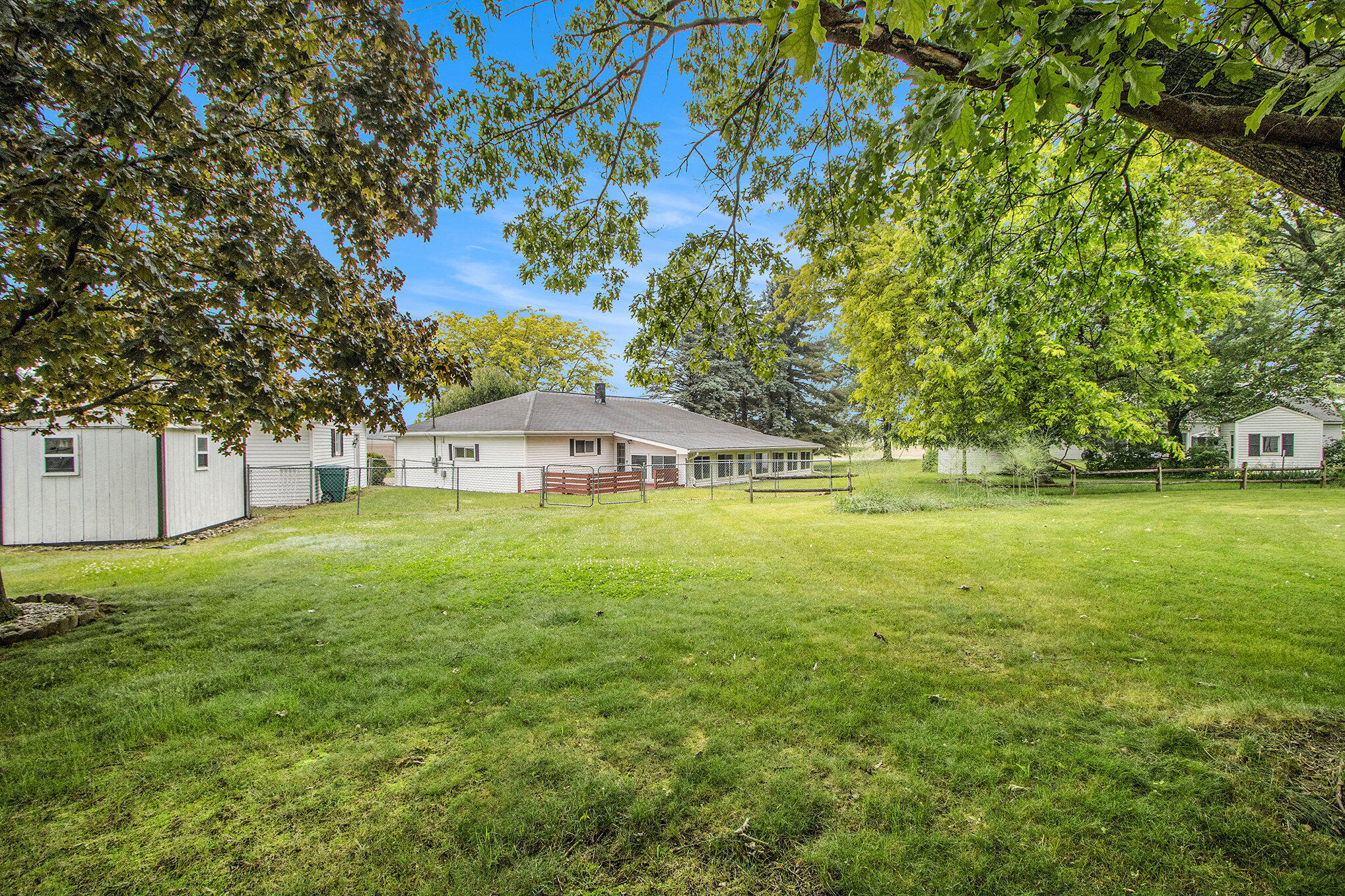 452 Long Lake Road Colon, MI 49040 - Photo 35 of 37 035_452longlake_57_80