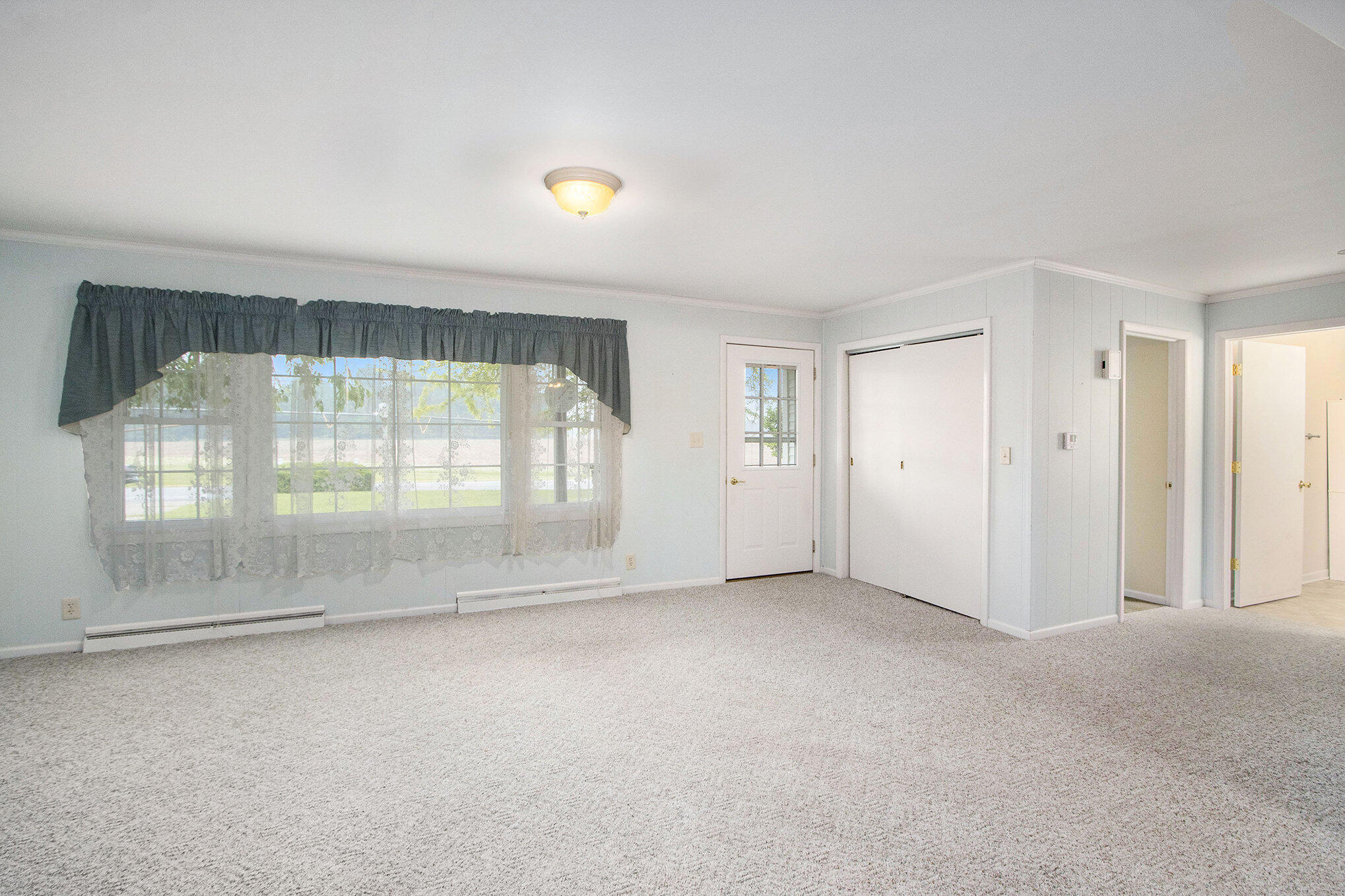 452 Long Lake Road Colon, MI 49040 - Photo 7 of 37 010_452longlake_17_152