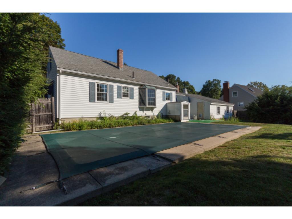 11 Hawthorne Road Dover, NH 03820 - Photo 5 of 30