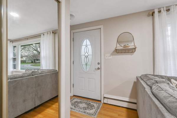 902 Leroy Road Cicero, NY 13212 - Photo 3 of 27