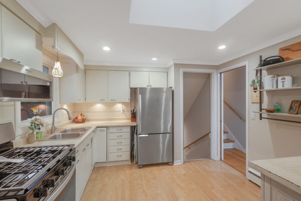 902 Leroy Road Cicero, NY 13212 - Photo 10 of 27