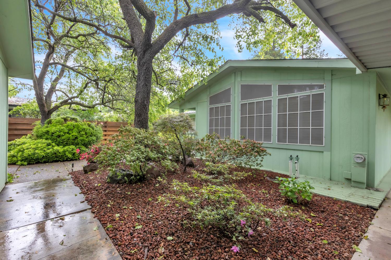 7119 Daisy Lane Citrus Heights, CA 95621 - Photo 2 of 37