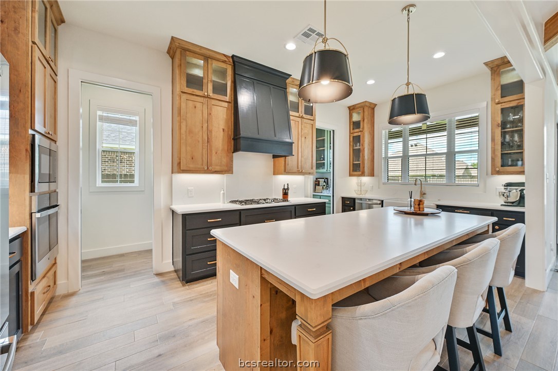 5023 Grayson Way Bryan, TX 77802 - Photo 3 of 25 Gallery Image 3