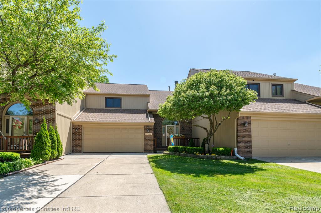 2163 Rochelle Park Drive Rochester Hills, MI 48309 - Photo 1 of 35