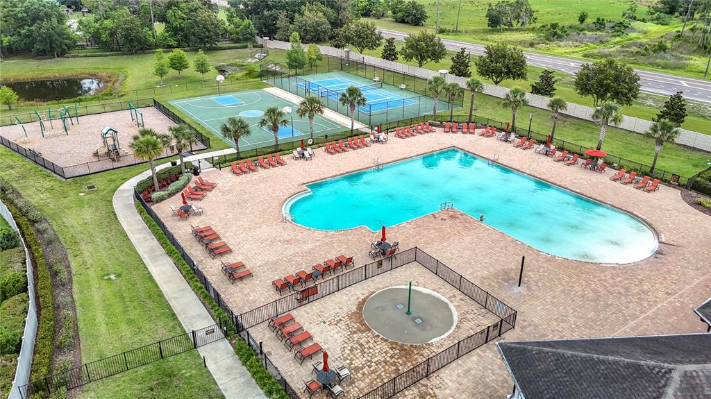 12687 Retreat Place Spring Hill, FL 34610 - Photo 57 of 64