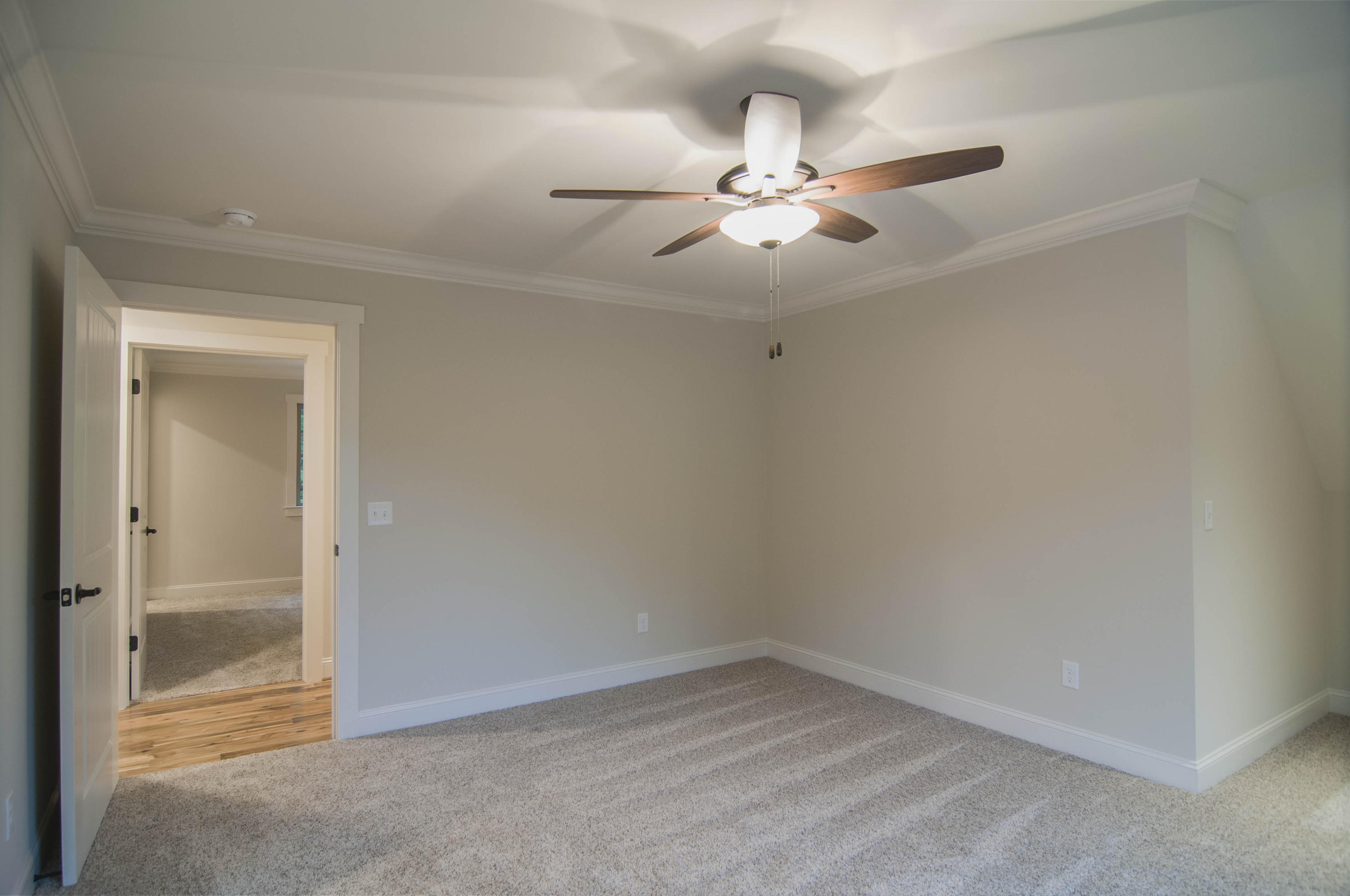 4953 Virginia Pine Road, Unit 3 Signal Mountain, TN 37377 - Photo 23 of 33 GWBed2UpFinal