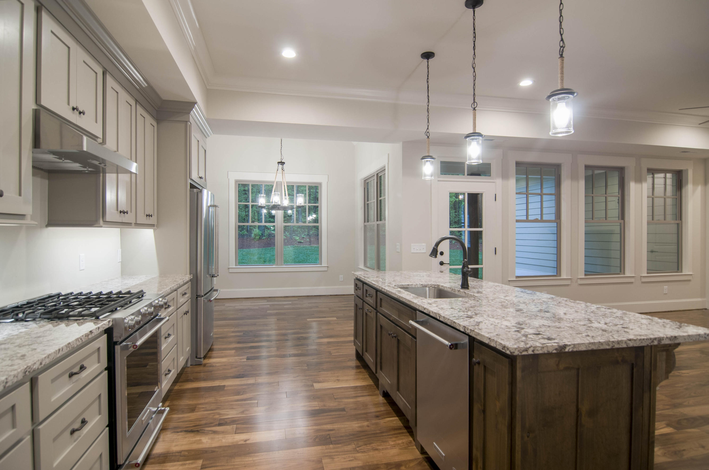 4953 Virginia Pine Road, Unit 3 Signal Mountain, TN 37377 - Photo 5 of 33 GWKitchen4Final