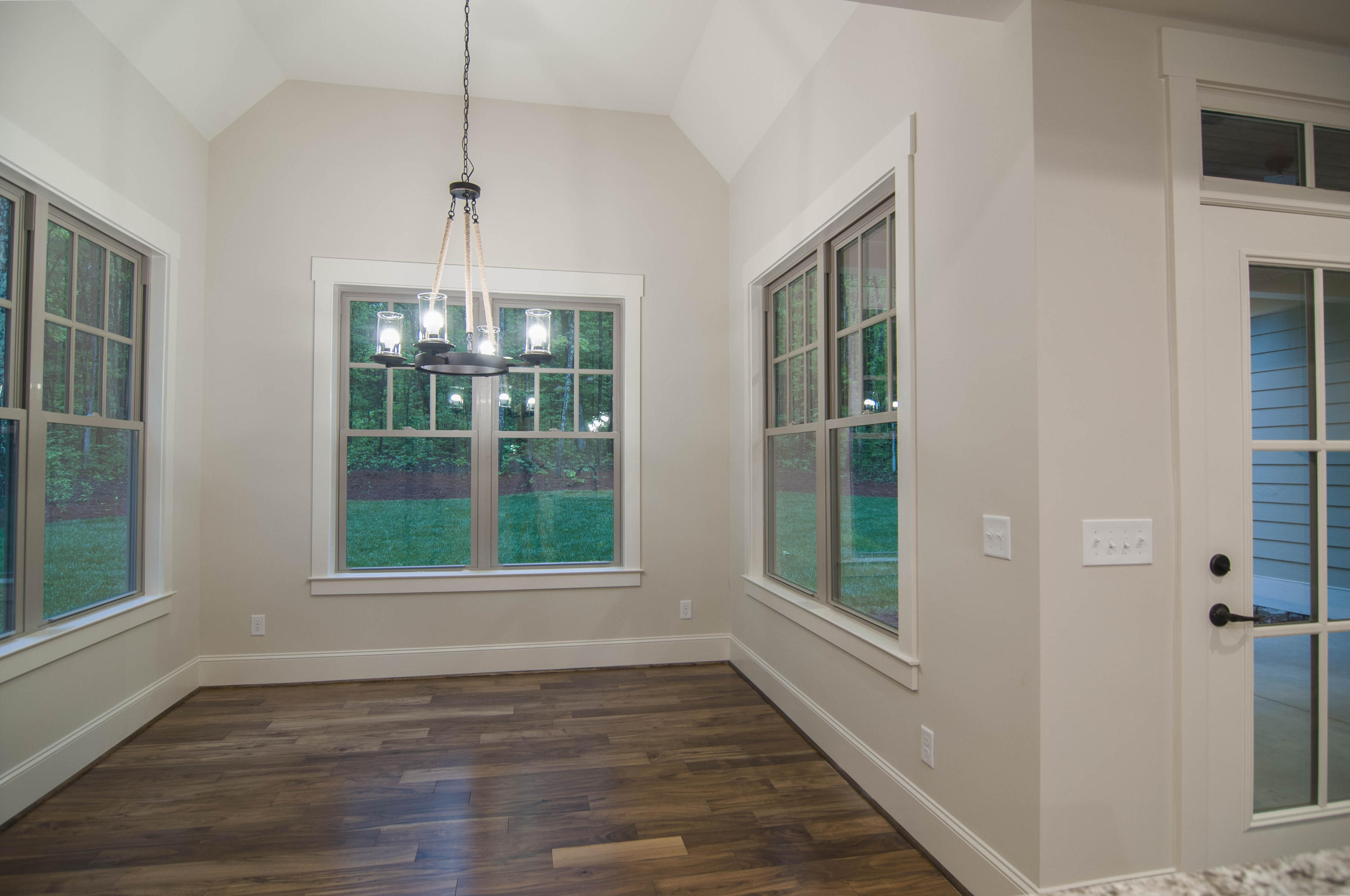 4953 Virginia Pine Road, Unit 3 Signal Mountain, TN 37377 - Photo 8 of 33 GWDiningFinal