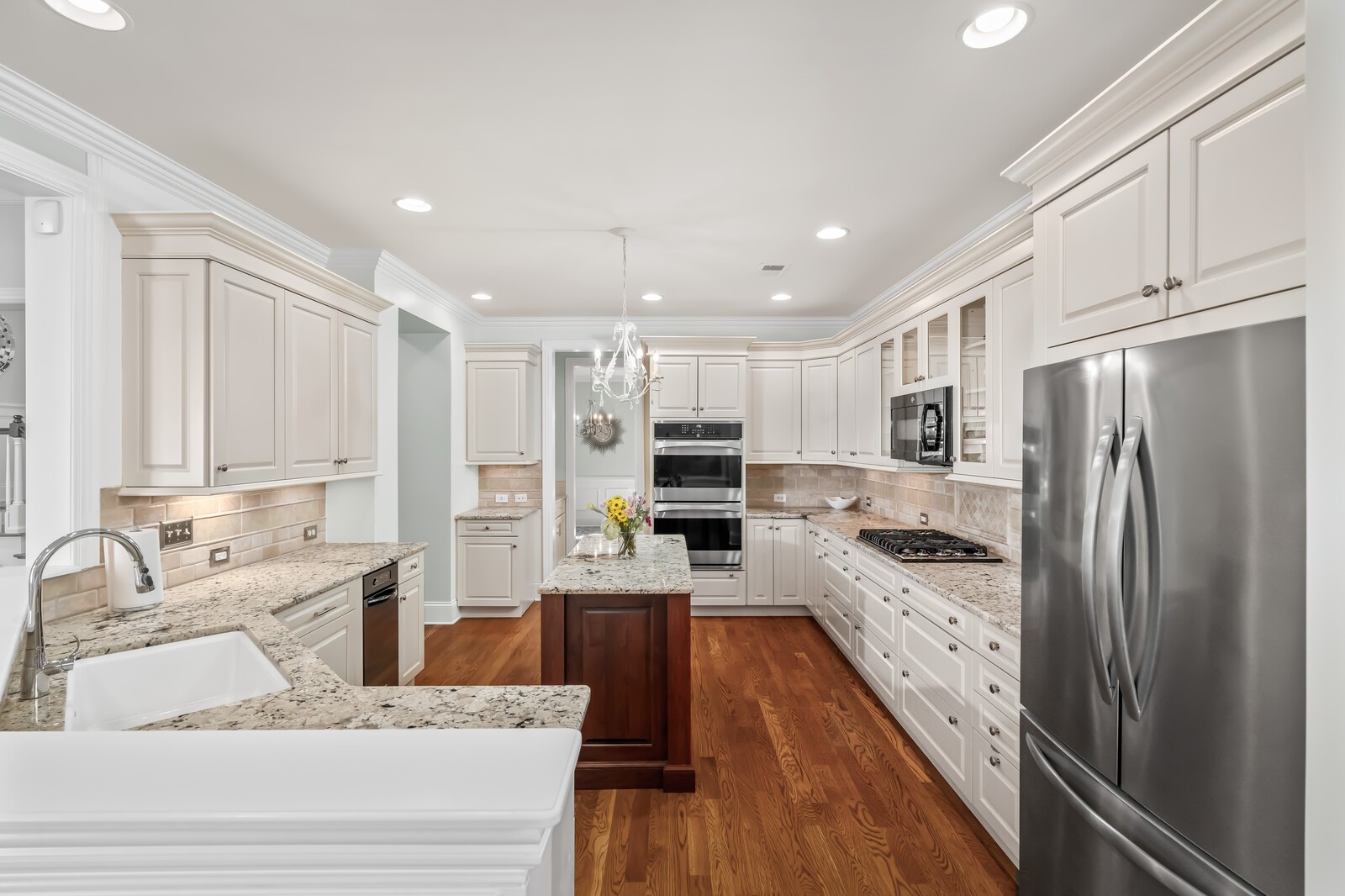 116 Addison Avenue Franklin, TN 37064 - Photo 19 of 63 Kitchen complete with custom cabinetry and updated granite